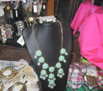 Susie gift store group pink 065